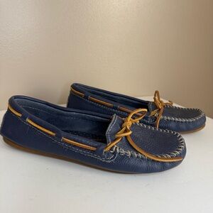 Minnetonka Navy Leather Moccasin Driving Slip On Shoes Loafers 619R Women's 8.5